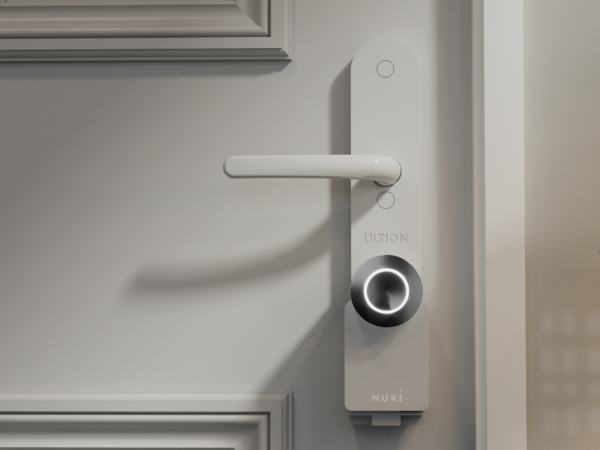 Bluemanor Now Offers Ultion Smart Doors